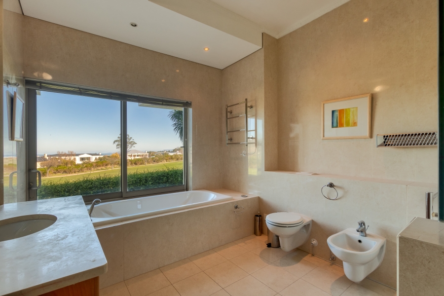 5 Bedroom Property for Sale in Erinvale Golf Estate Western Cape